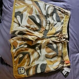 Mens Swim Trunks/Board Shorts